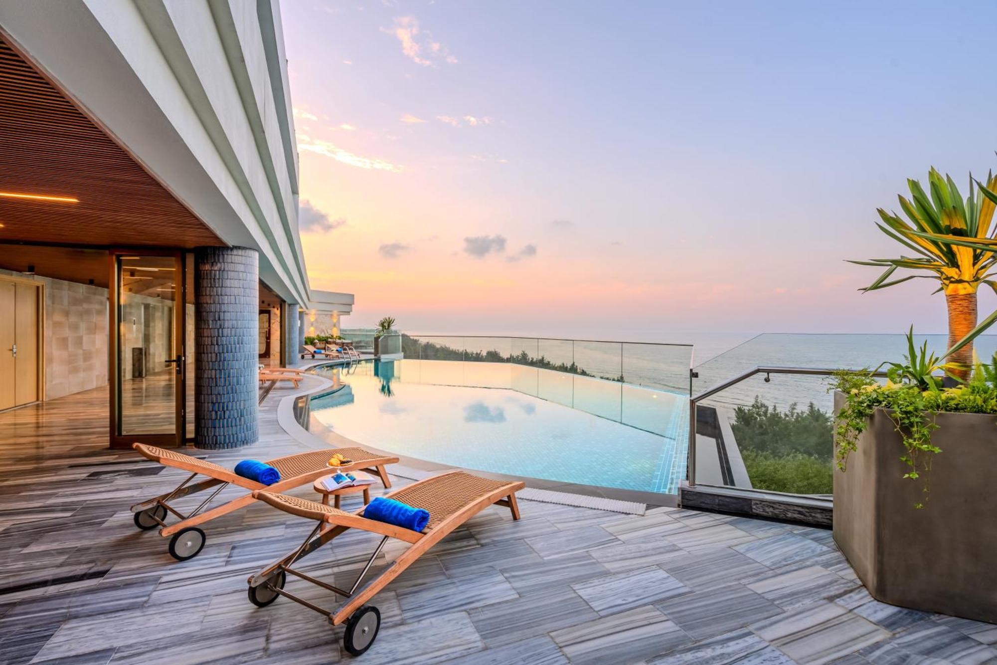 Poseido Hotel Quang Binh Dong Hoi Esterno foto