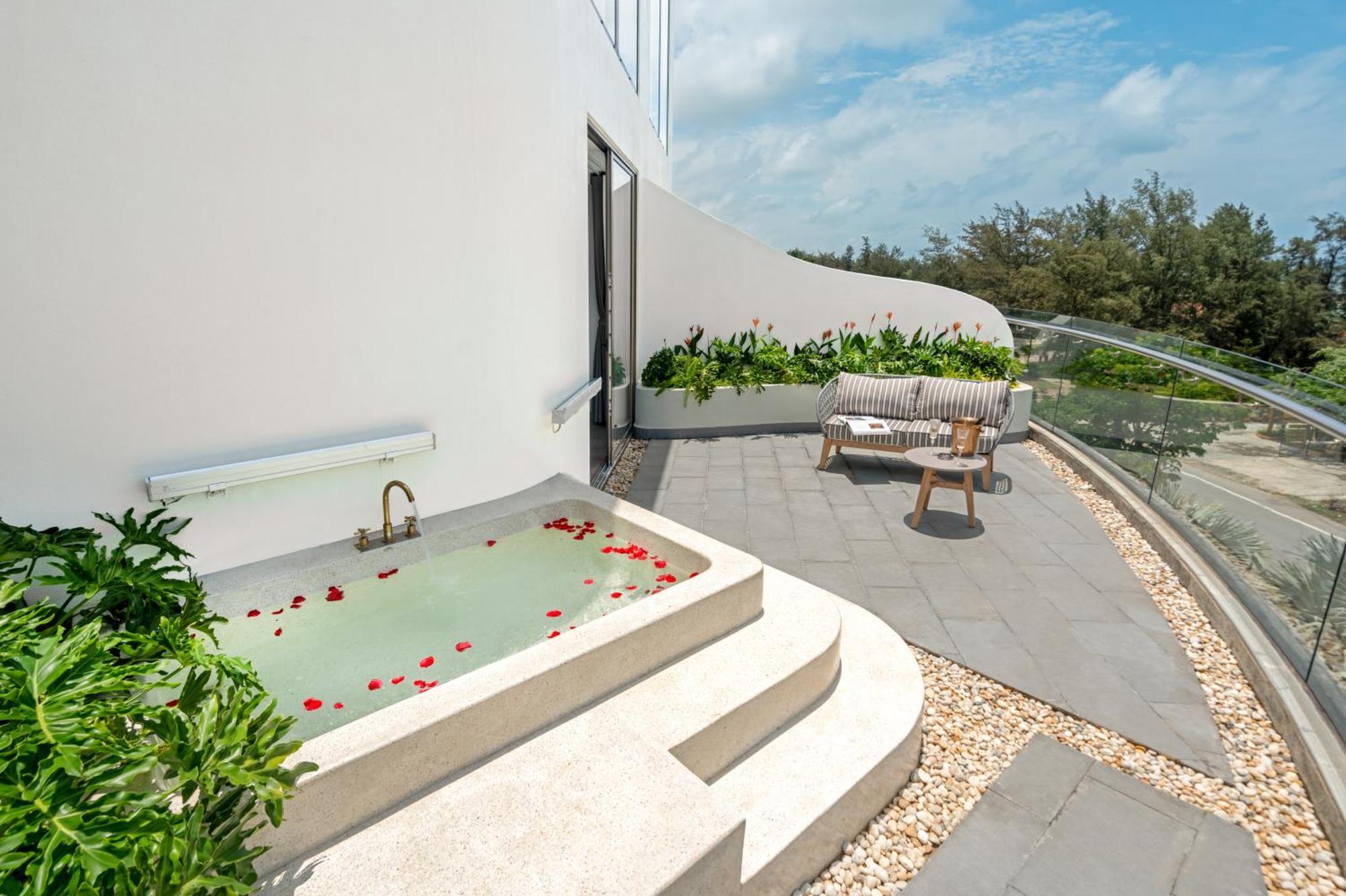 Poseido Hotel Quang Binh Dong Hoi Esterno foto